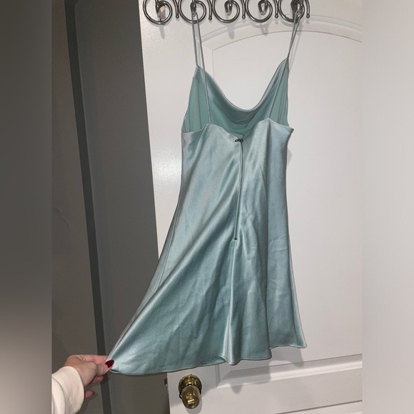 New! ALICE + OLIVIA  🩵 Harmony Drapey Mini Slip Dress in Icey Blue 🩵 Size 2 NWT! - Picture 14 of 14